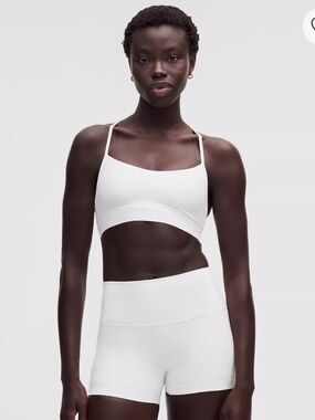 Lululemon Flow Y Nulu Bra